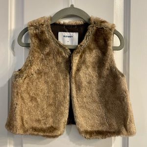 Old Navy (2T) Brown Faux Fur Vest